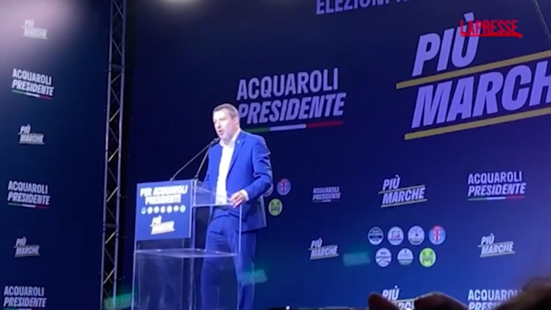 Salvini ad Ancona chiude intervento con un minuto di silenzio per Charlie Kirk