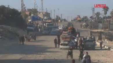 Offensiva a Gaza City, migliaia di palestinesi in fuga