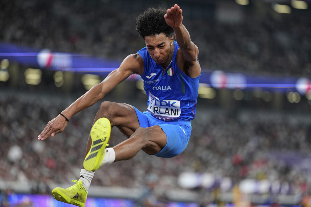 Galleria foto 'Mondiali atletica 2025, Mattia Furlani oro nel lungo a Tokyo: il salto in 7 foto' - foto 2