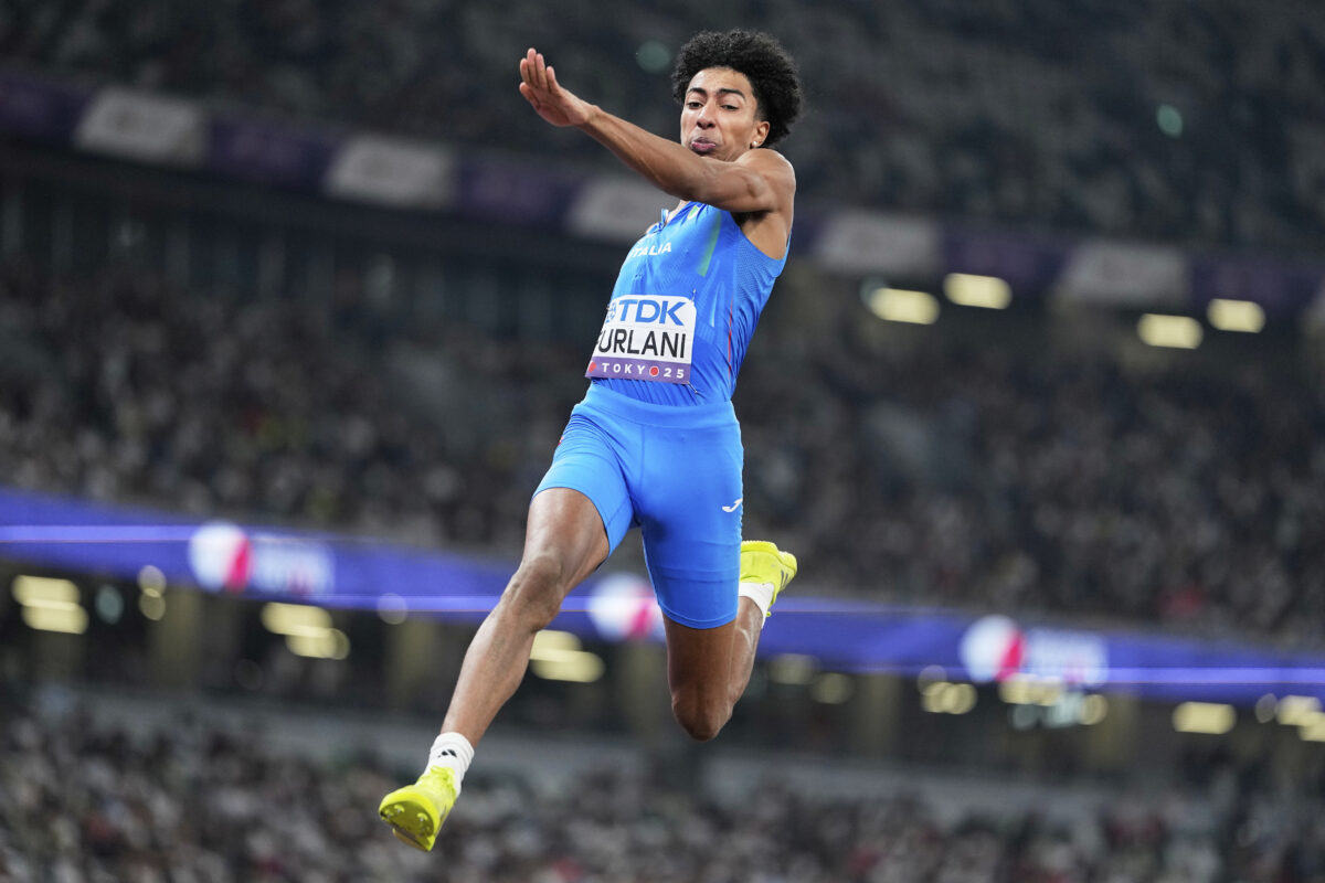 Galleria foto 'Mondiali atletica 2025, Mattia Furlani oro nel lungo a Tokyo: il salto in 7 foto' - foto 4