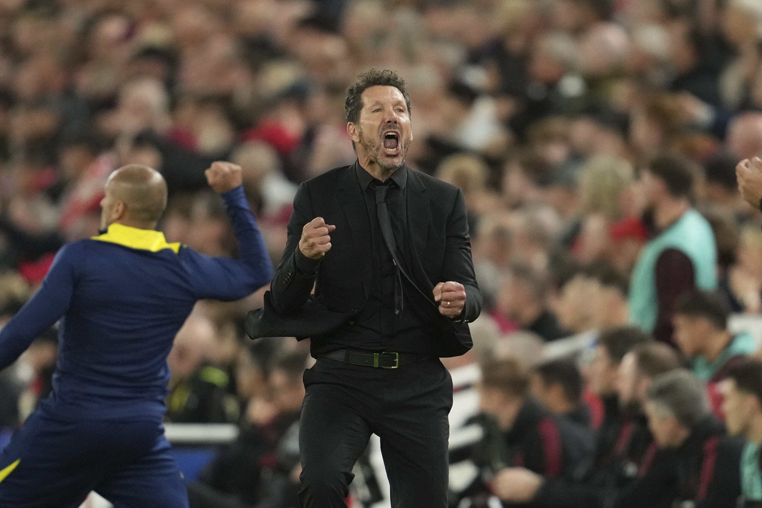 Simeone, rissa ed espulsione in Champions: “Mi hanno insultato”