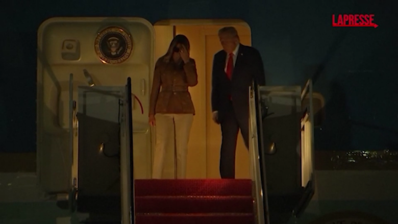 Donald Trump e Melania tornano negli Usa dopo il viaggio di Stato nel Regno Unito