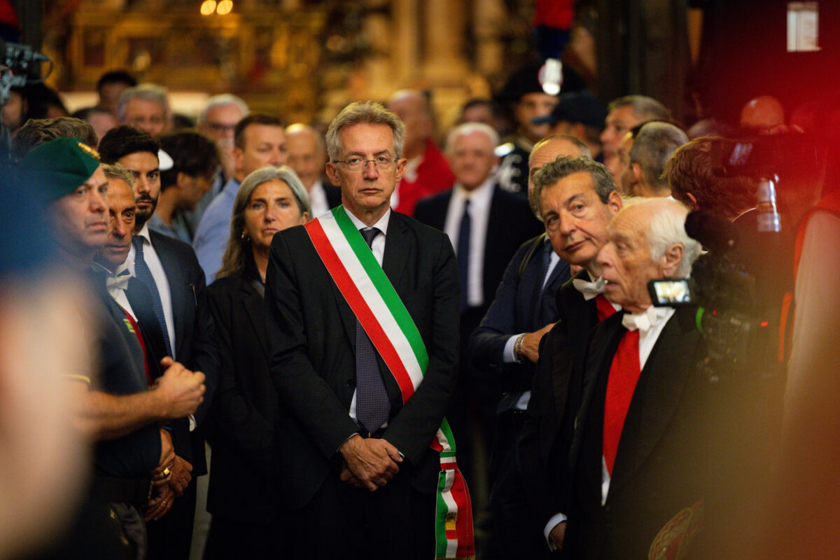 San Gennaro, si ripete il miracolo: il sangue si è sciolto