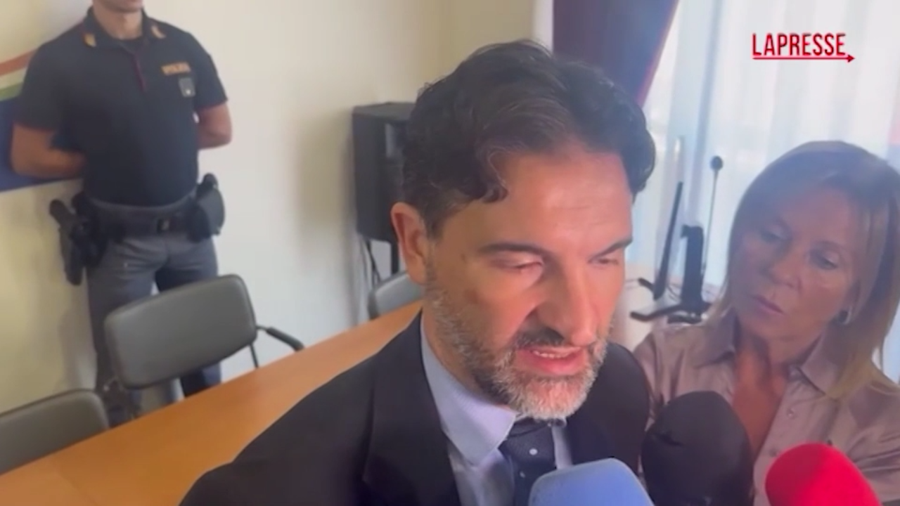Donna uccisa con machete, polizia Latina: "Presunta killer ex badante vittima" Donna uccisa con machete, polizia Latina: "Presunta killer ex badante vittima"