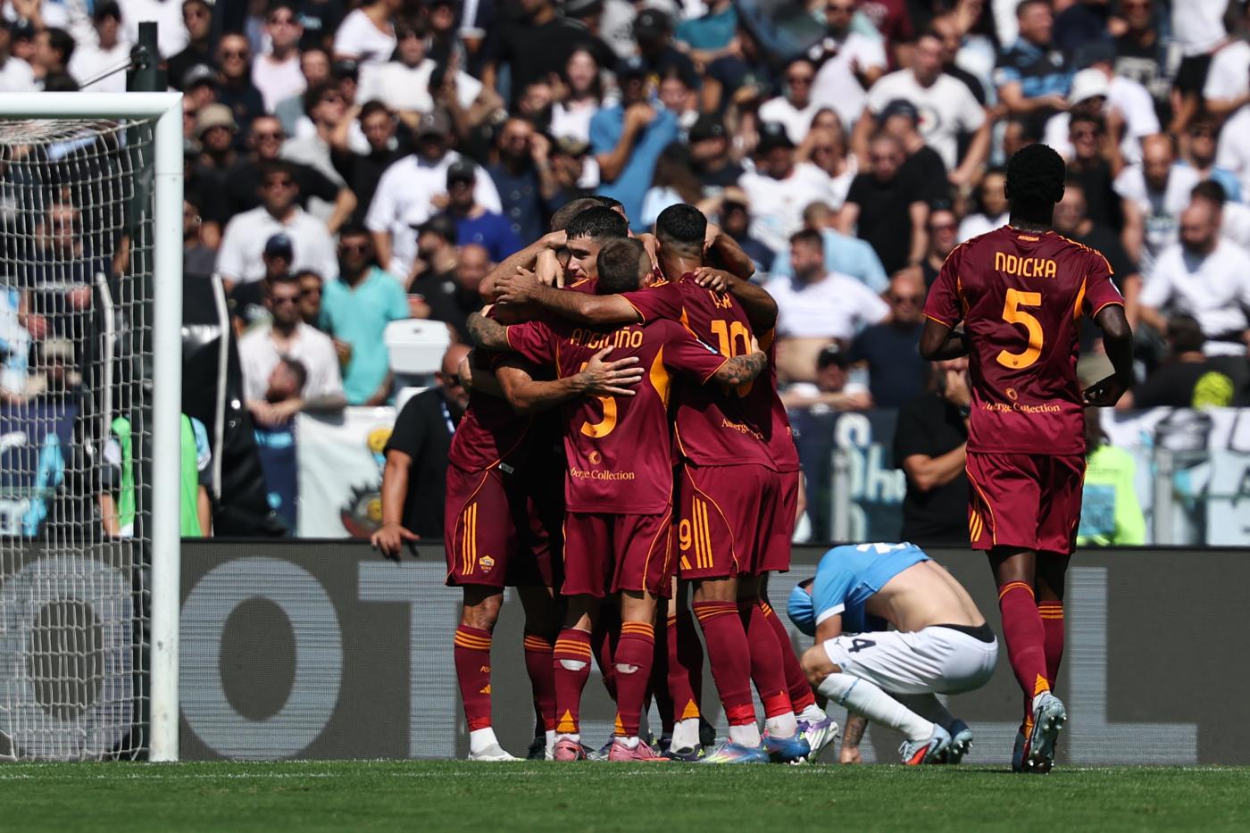 Alla Roma il derby della Capitale: la Lazio sconfitta 1 0 Alla Roma il derby della Capitale: la Lazio sconfitta 1 0