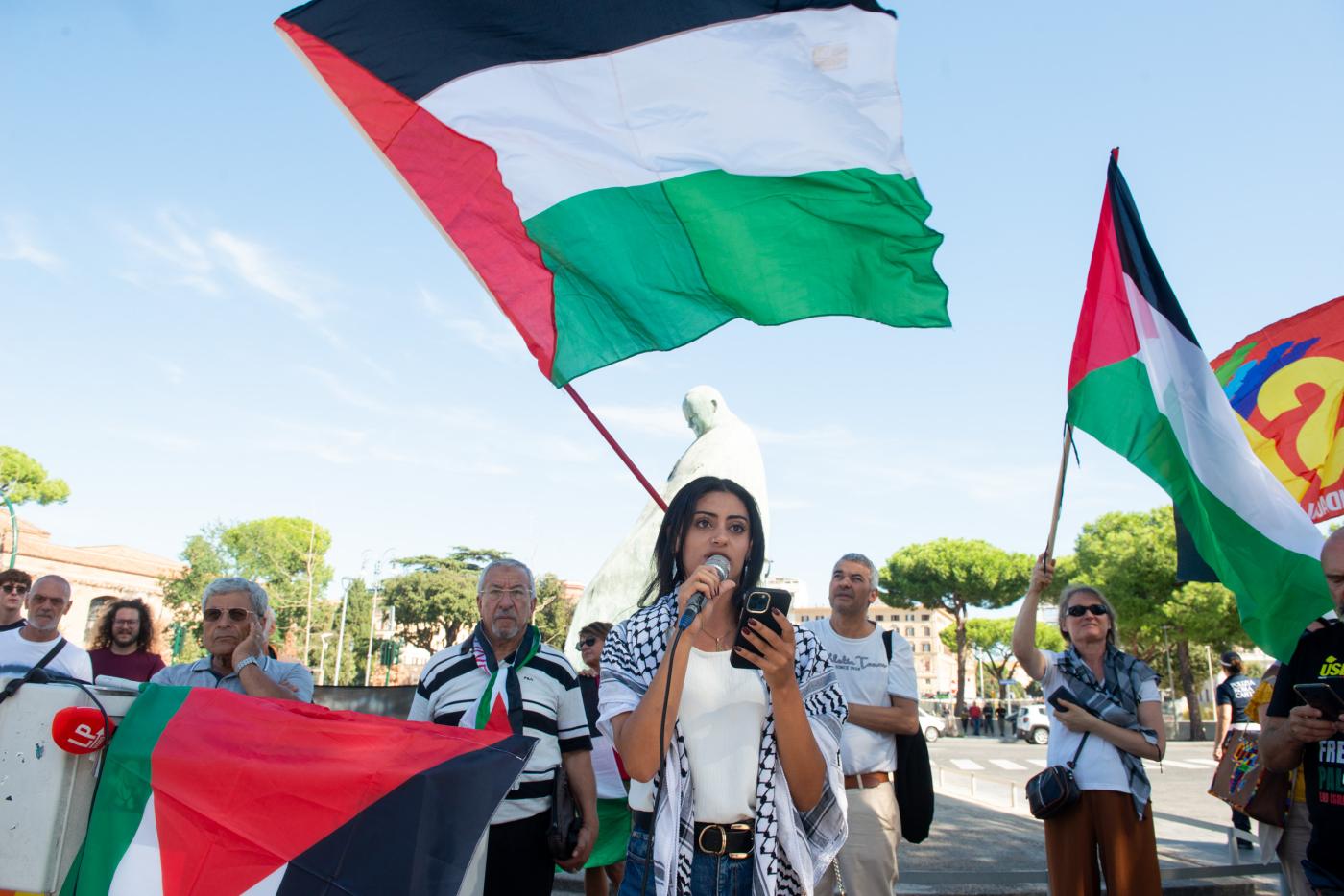 sciopero generale 22 settembre 2025 per gaza orari settori coinvolti fasce garantite possibili disagi in tutta italia