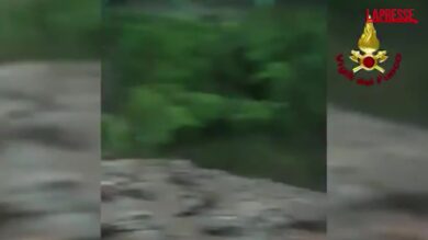 Maltempo, frana a Blevio: travolta auto nel comasco