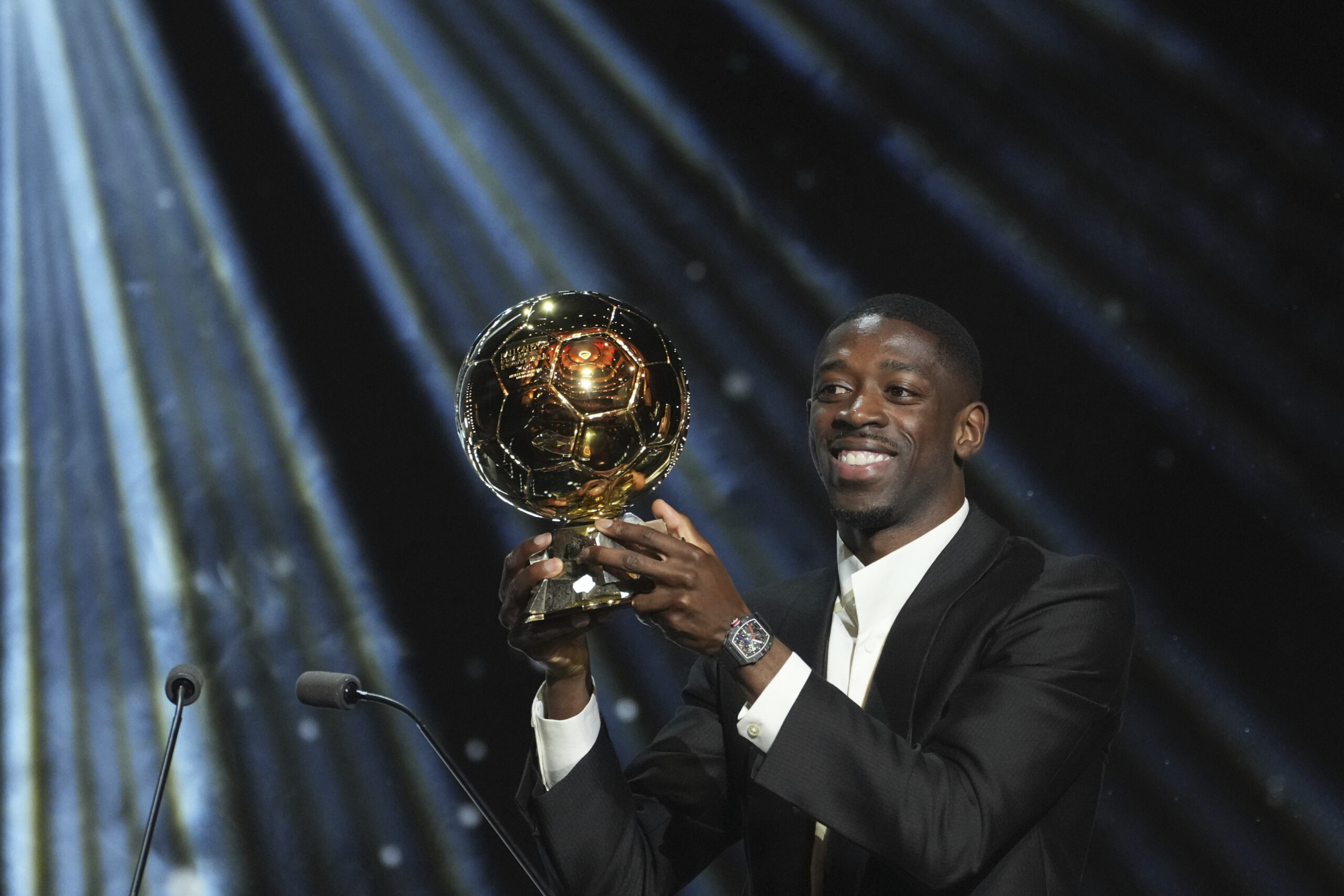 Calcio, Ousmane Dembélé vince il Pallone d’Oro