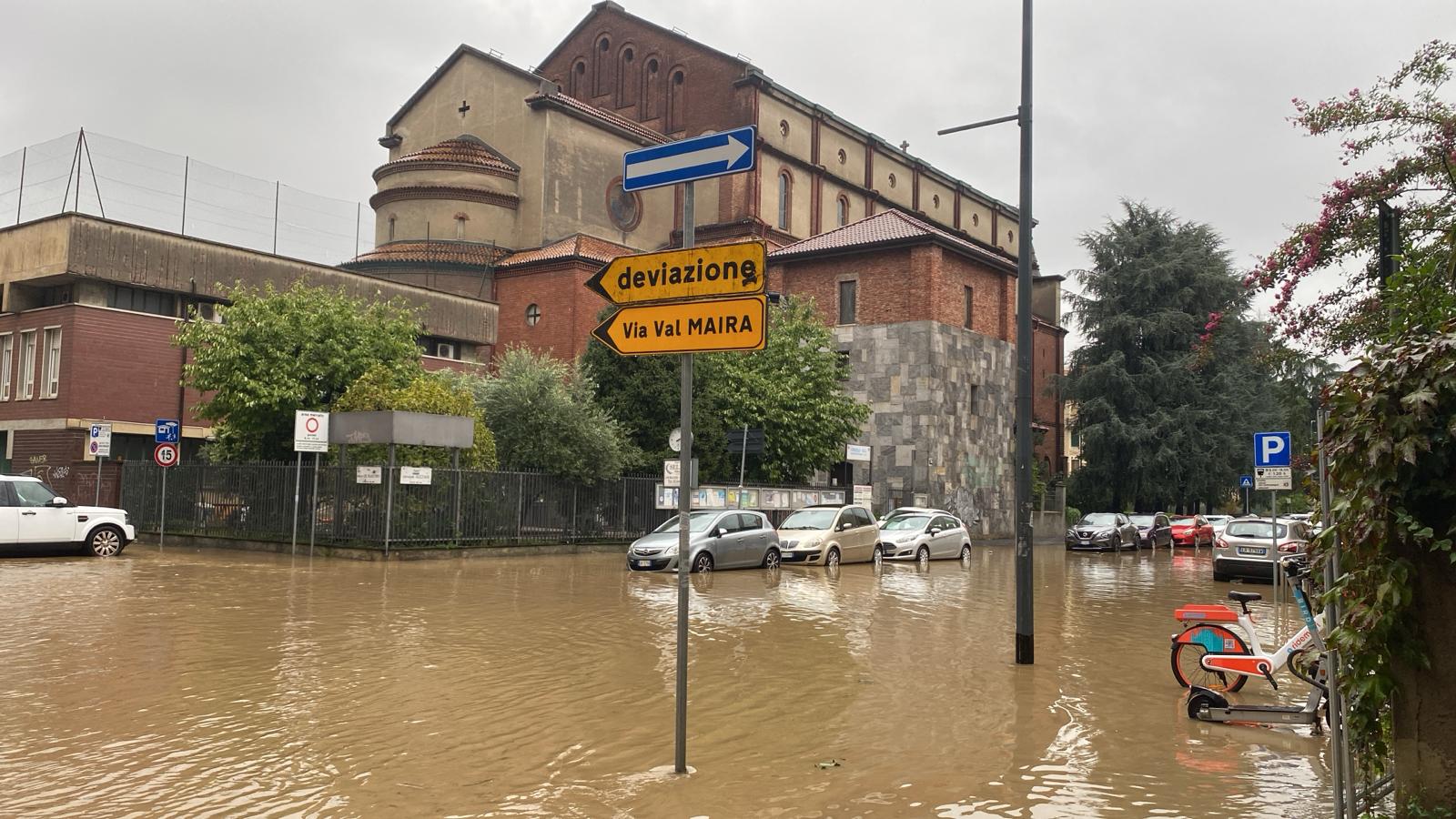 Maltempo: donna dispersa nell’Alessandrino. A Milano esonda il Seveso, scuola evacuata