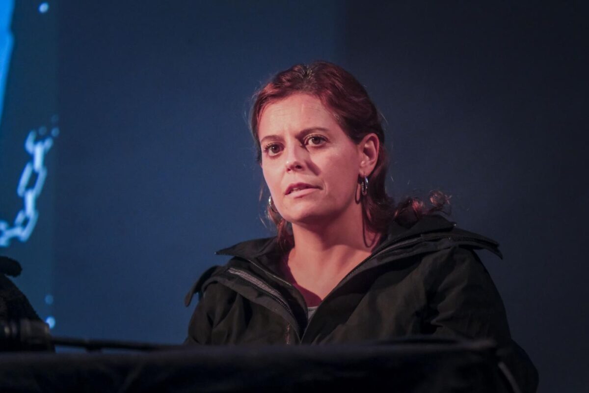 Roma, controllo preventivo della Polizia per Ilaria Salis: “L’Italia è ormai un regime”