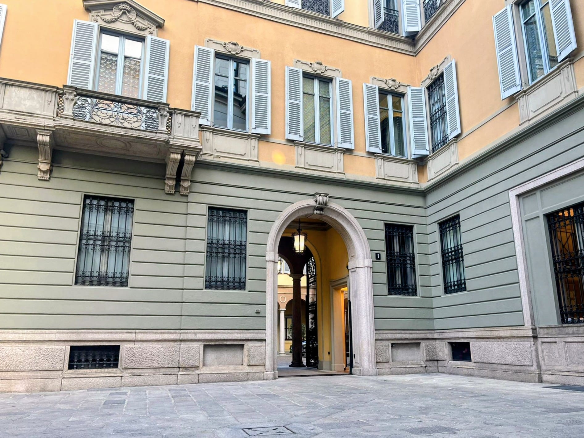 Mediobanca, offerta Mps chiusa con l’86,3% di adesioni: verso lo scenario dell’integrazione