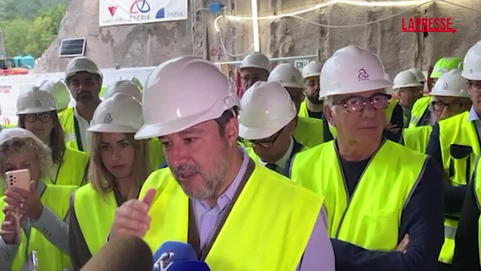 Regionali Marche, Salvini: "5 miliardi di cantieri aperti nella Regione"