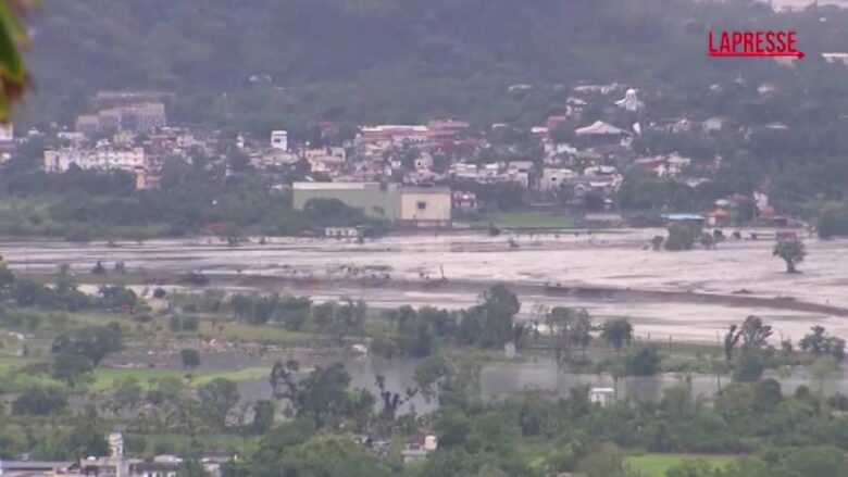 Taiwan, il tifone Ragasa si abbatte su Guangfu: morti e dispersi negli allagamenti