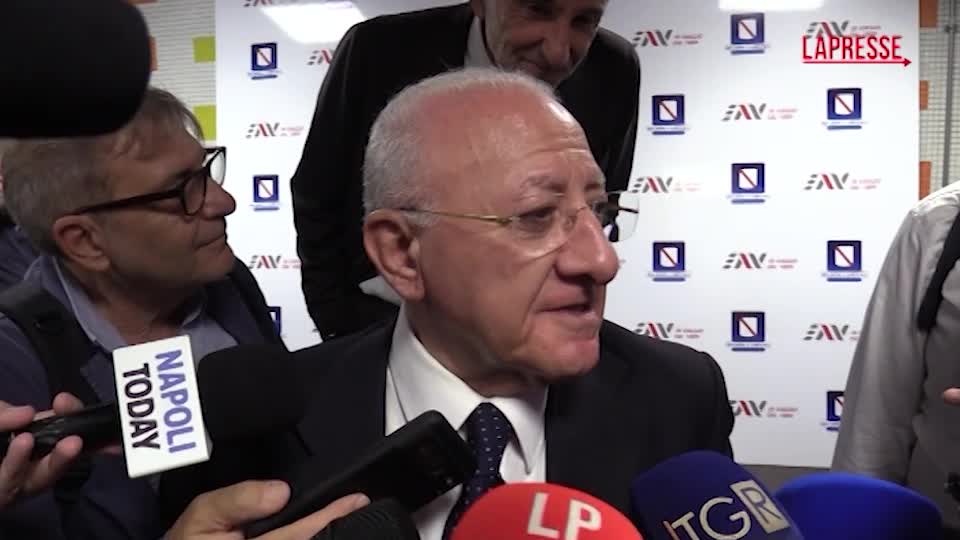 Regionali Campania 2025, De Luca: "Farò politica non me ne vado in ferie" Regionali Campania 2025, De Luca: "Farò politica non me ne vado in ferie"