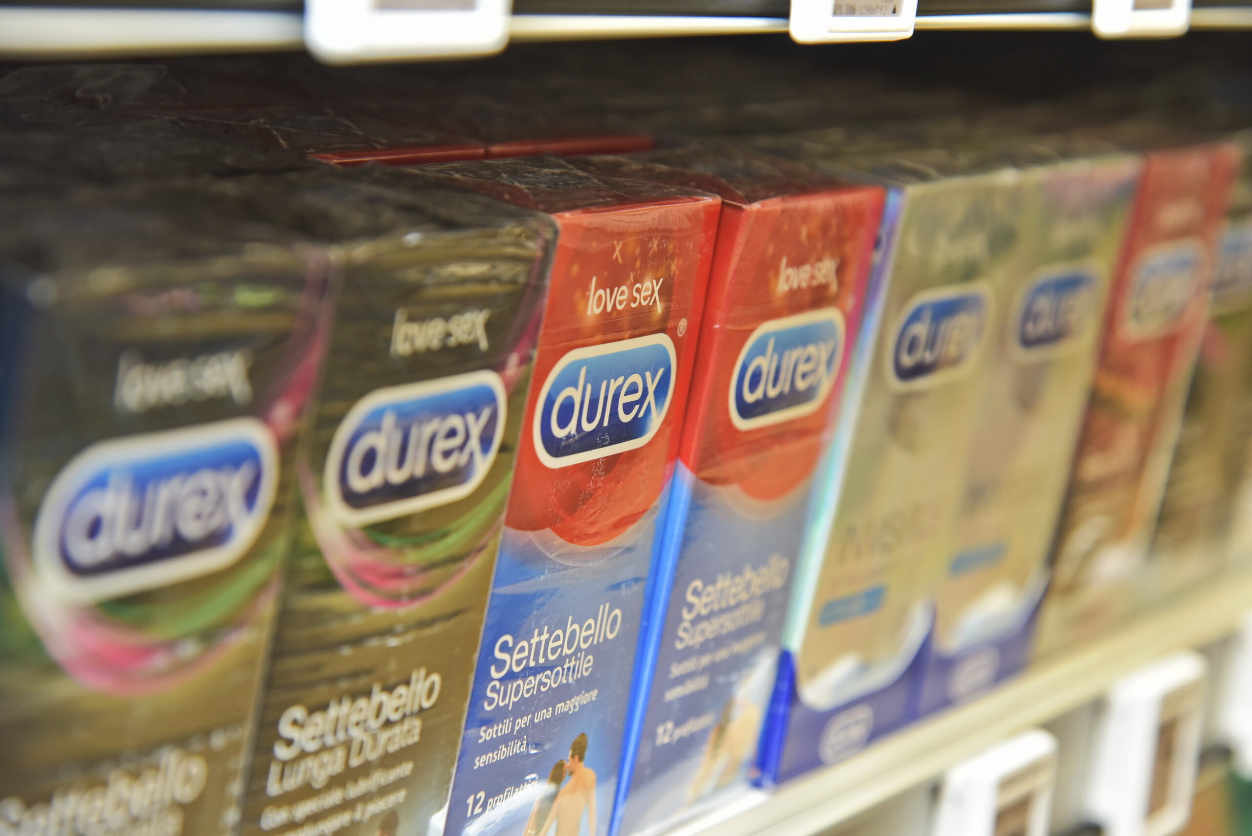 Pavia, profilattici in carcere: “720 pezzi per motivi terapeutici'”