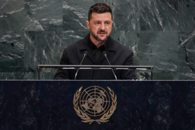 Assemblea Generale Onu, Zelensky: “Non restate in silenzio”. Droni sull’aeroporto di Aalborg, in Danimarca