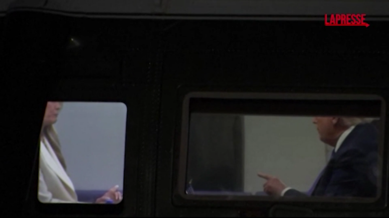 Trump e la moglie Melania: la discussione a bordo del Marine One