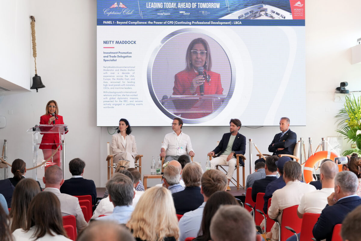 Allo Yacht Club de Monaco i capitani di superyacht discutono del futuro del settore