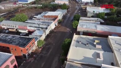 Usa, tre morti e diversi dispersi dopo alluvione in Arizona: le immagini della devastazione