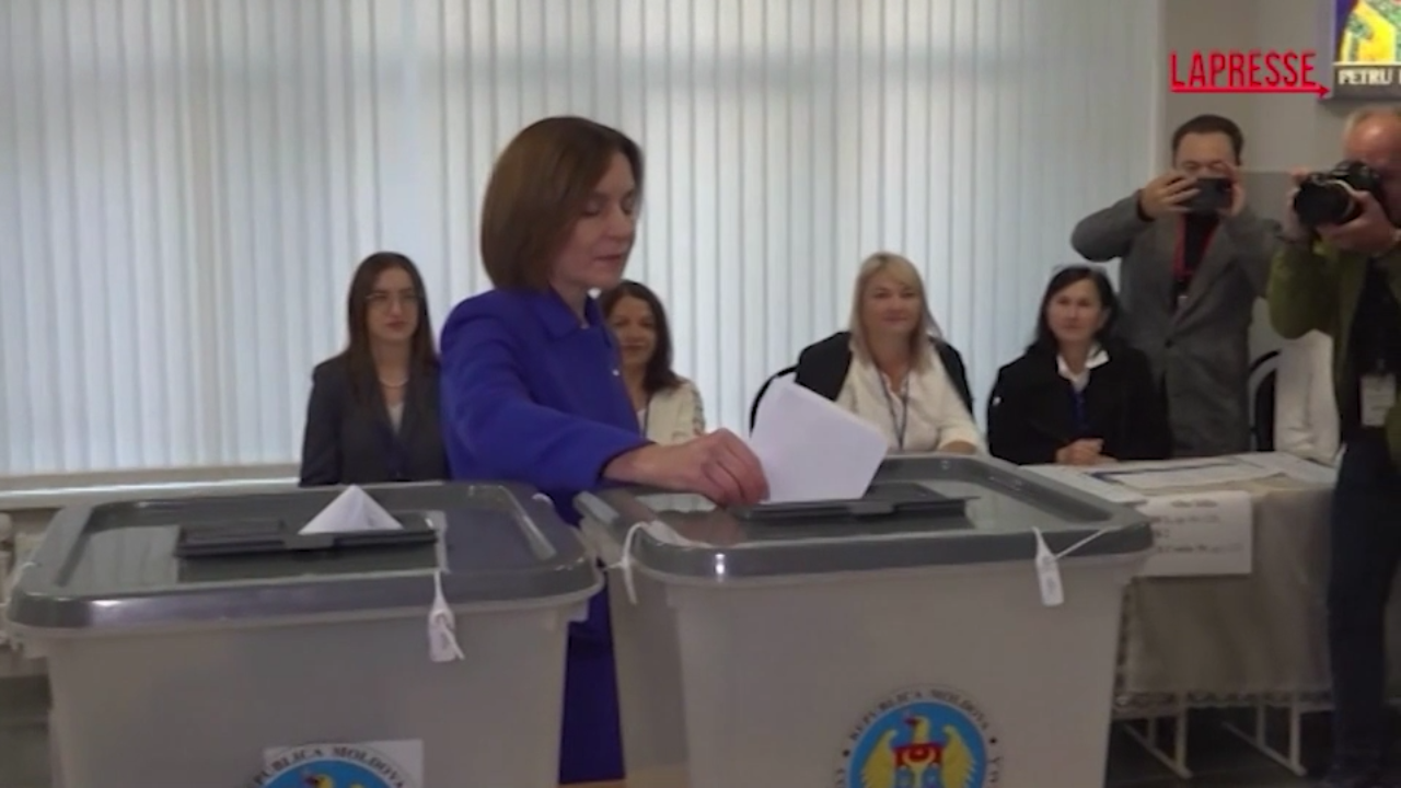 Elezioni in Moldavia, al voto la presidente Maia Sandu