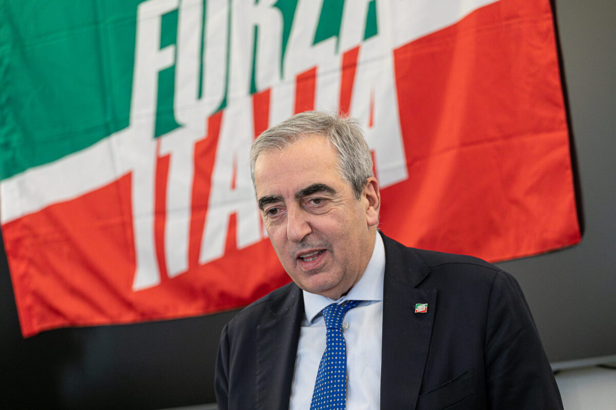 maurizio gasparri contro lucia goracci negazionista e8217 polemica