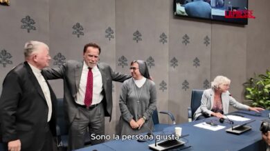 Clima, Arnold Schwarzenegger in Vaticano: "Trump e i negazionisti? Mai arrendersi"