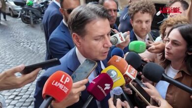 Flotilla, Conte: “Diritto internazionale è dalla loro parte ma non si mettano in pericolo”