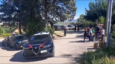Benevento, uccide la moglie: fermato il 58enne sospettato. Morto uno dei figli, grave la ragazza