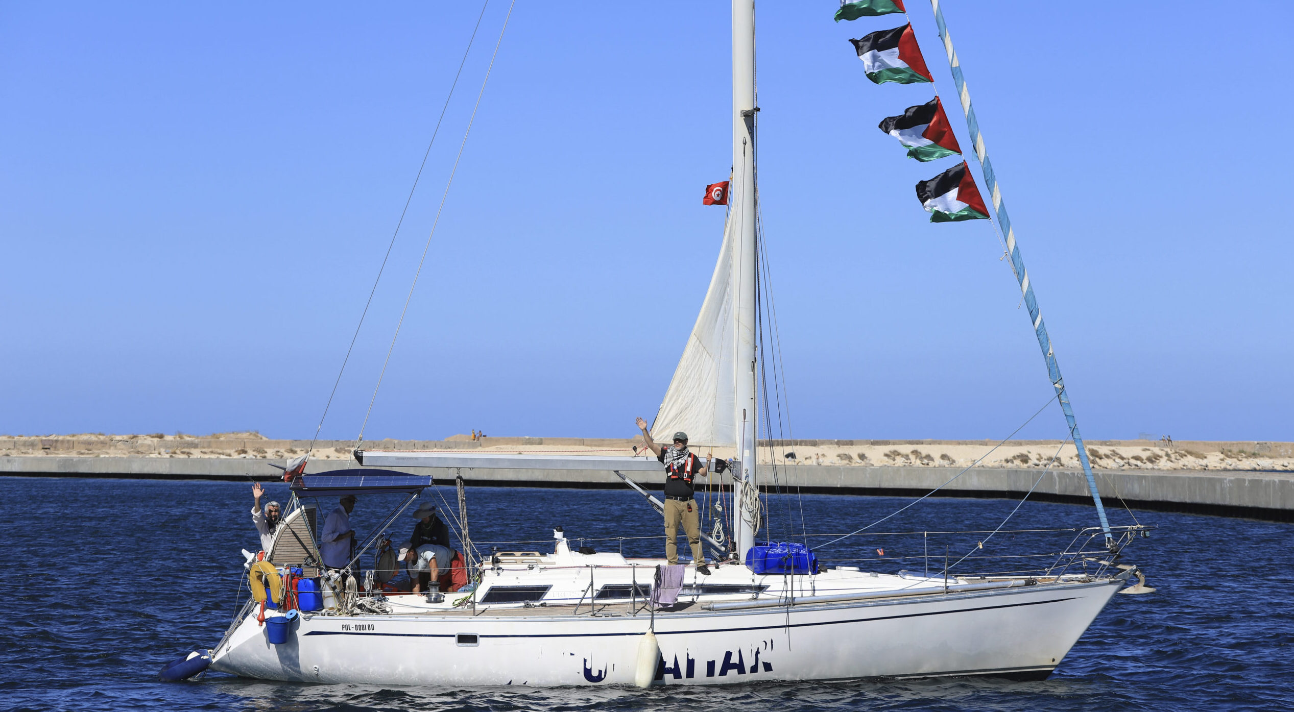 Flotilla, attivisti: “Italia vuole sabotarci”. Meloni: “Non mettere a rischio piano Usa” Flotilla, attivisti: “Italia vuole sabotarci”. Meloni: “Non mettere a rischio piano Usa”