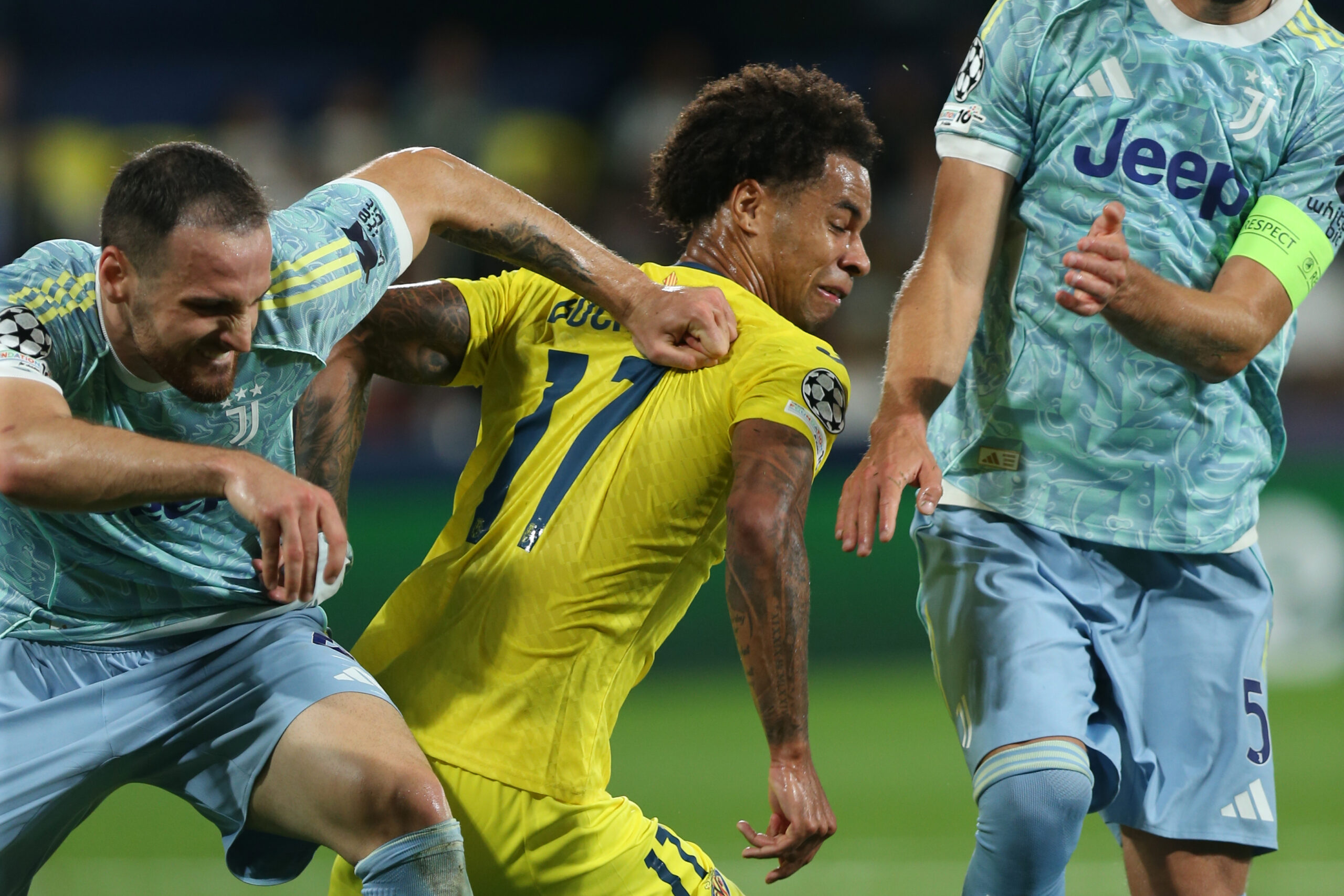 Champions League, Villarreal-Juventus 2-2: bianconeri rimontati nel finale Champions League, Villarreal-Juventus 2-2: bianconeri rimontati nel finale