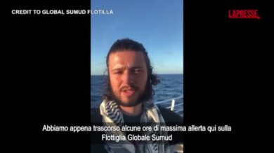 Flotilla, attivista: "Trascorse ore di massima allerta, navi non identificate ci hanno circondato"
