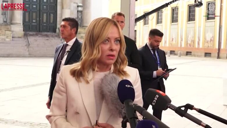 Flotilla, Meloni agli attivisti: “Non insistere, iniziativa irresponsabile”
