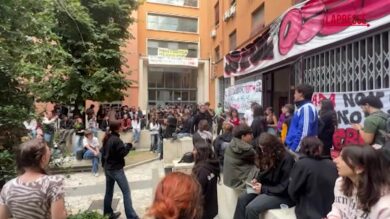 Gaza, studenti La Sapienza: "Facoltà di Scienze Politiche bloccata fino al 4 ottobre"