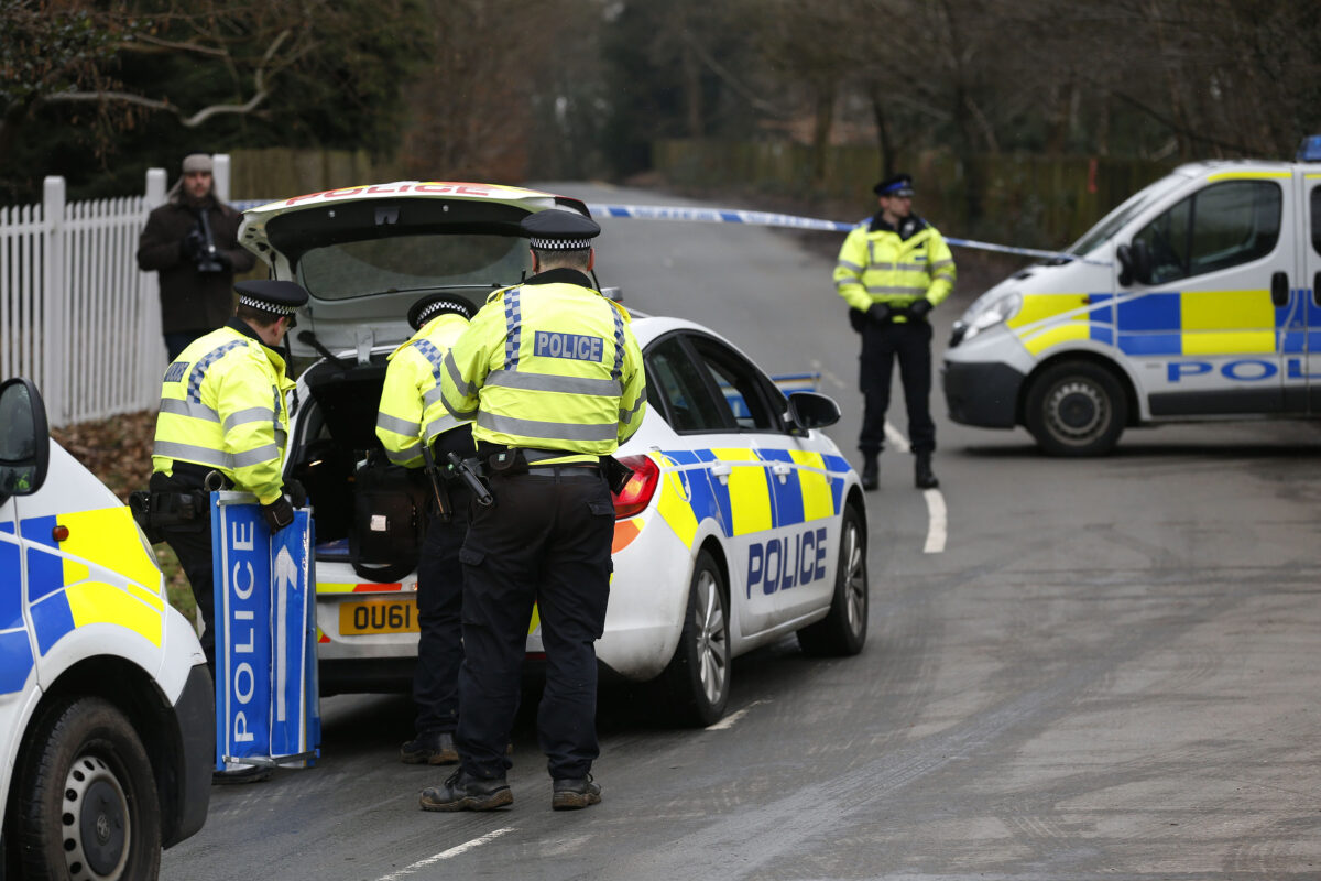 manchester accoltellamento fuori da una sinagoga 4 feriti
