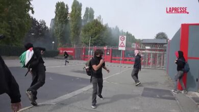 Sciopero generale 3 ottobre, a Torino lancio di pietre e lacrimogeni davanti a sede Leonardo