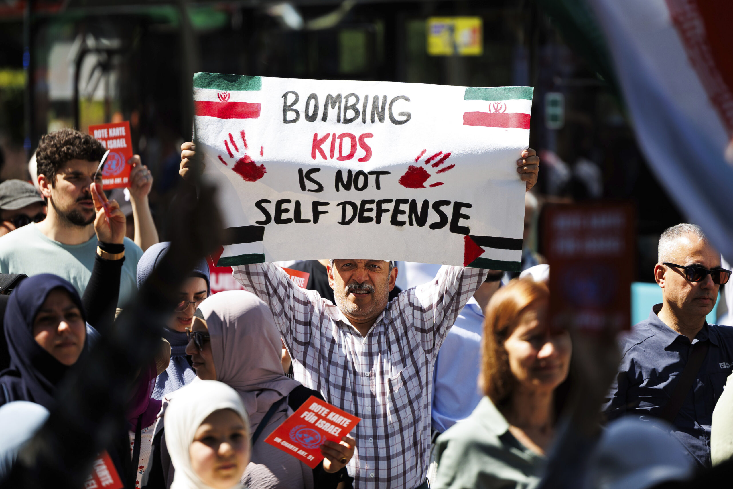 Sciopero generale 3 ottobre 2025, manifestazioni in tutta Italia per Gaza e Flotilla – La diretta