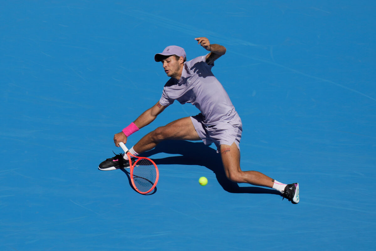 Atp Shangai 2025, Cobolli battuto all’esordio da Munar