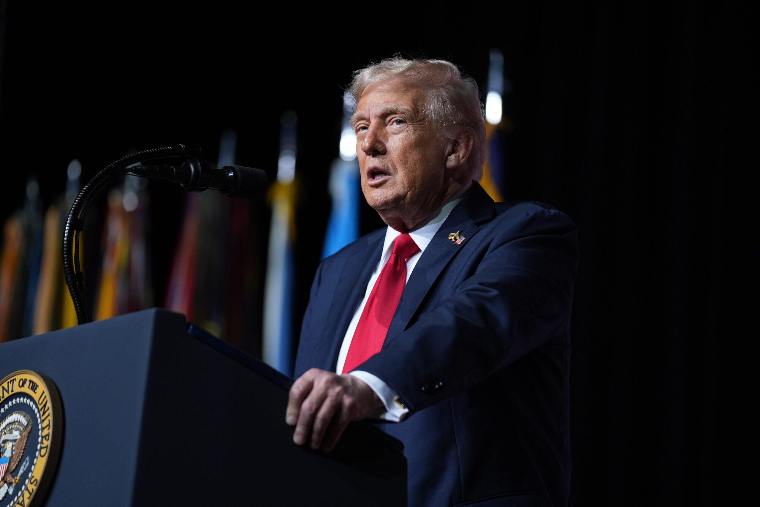 Gaza, Hamas risponde a Trump: “Ok a rilascio ostaggi ma in piano servono modifiche”