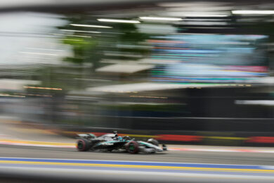 F1, Gp Singapore 2025: pole Russell davanti a Verstappen e Piastri