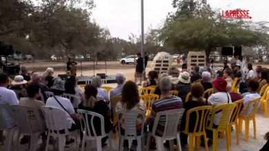 Israele, commemorazione al kibbutz Nir Oz per i due anni dal 7 ottobre