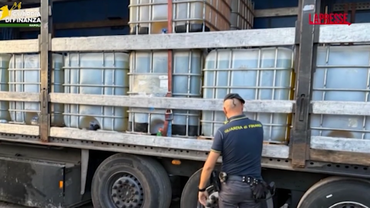 napoli contrabbando di carburante sequestrati 56000 litri di gasolio