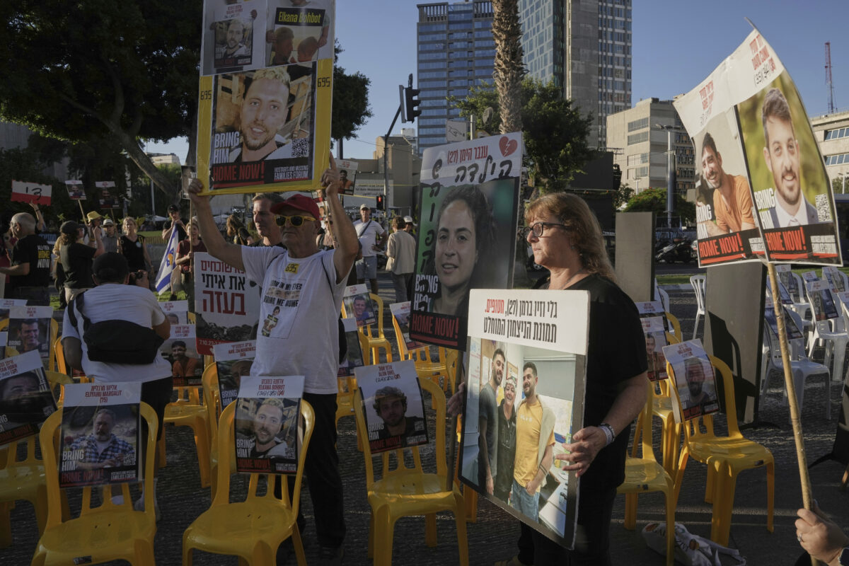 gaza ancora 48 ostaggi in mano ad hamas ecco i nomi