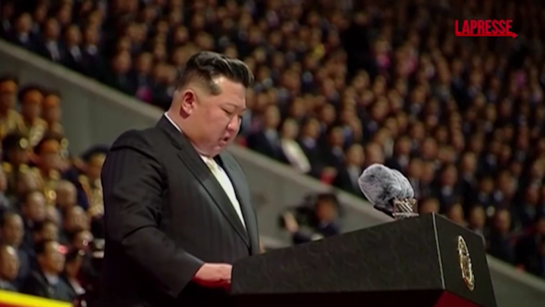 Corea del Nord, Kim Jong Un celebra gli 80 anni del Partito dei Lavoratori