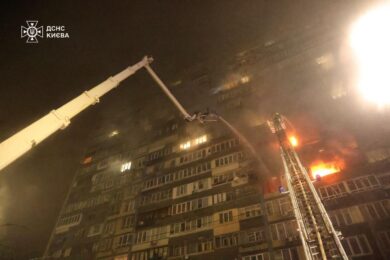 Ucraina, massiccio attacco russo. Mosca: “Colpite le strutture energetiche di Kiev” – La diretta