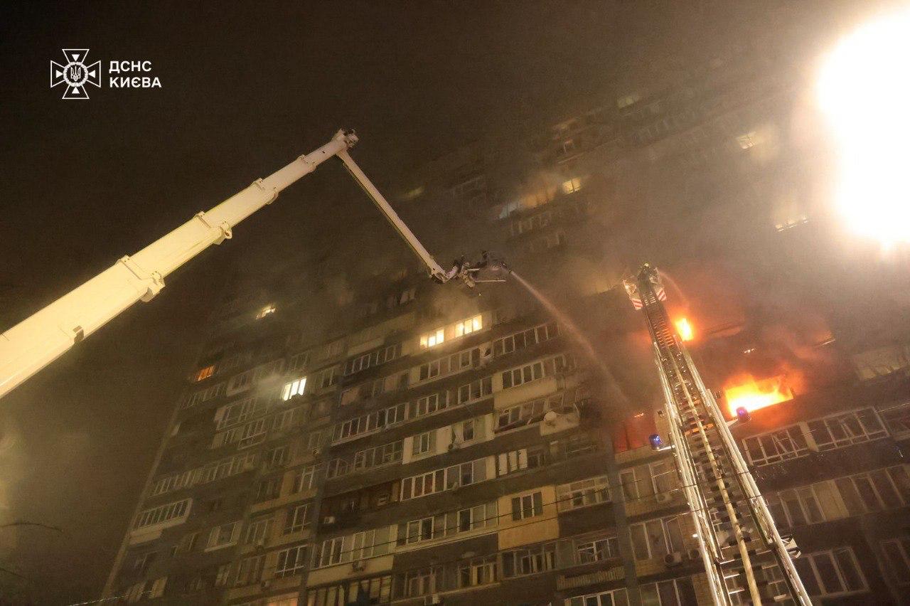 Ucraina, massiccio attacco russo. Mosca: “Colpite le strutture energetiche di Kiev” – La diretta