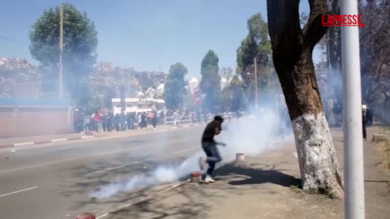 Madagascar, manifestanti chiedono le dimissioni del presidente: scontri con la polizia