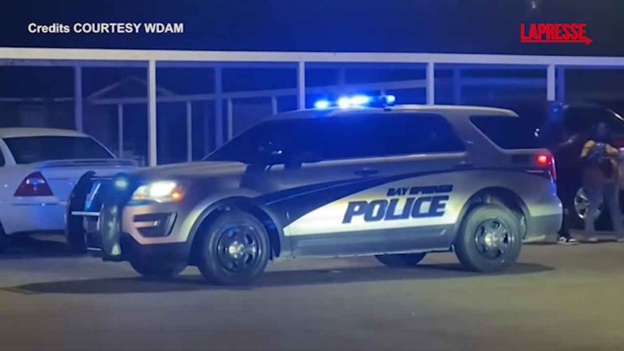 Mississippi, sparatoria in un campus scolastico causa vittime: la polizia sul posto