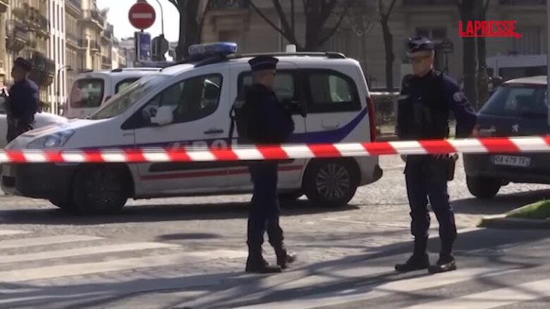 Parigi, lettera anonima a Notre Dame: "Faranno una strage"