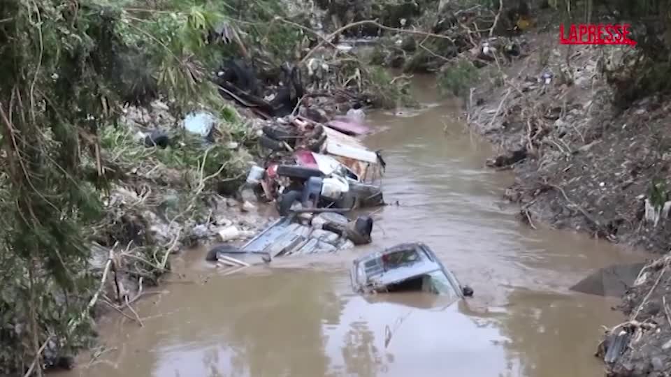 messico forti piogge e inondazioni almeno 28 morti e decine di dispersi