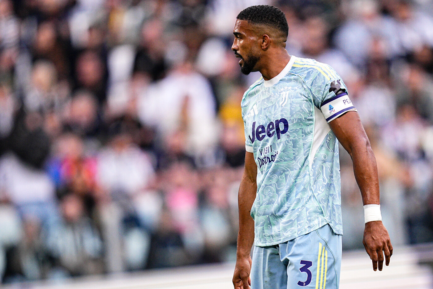 Bremer, l’infortunio è una tegola per la Juventus: ecco quanto rischia di restare fuori